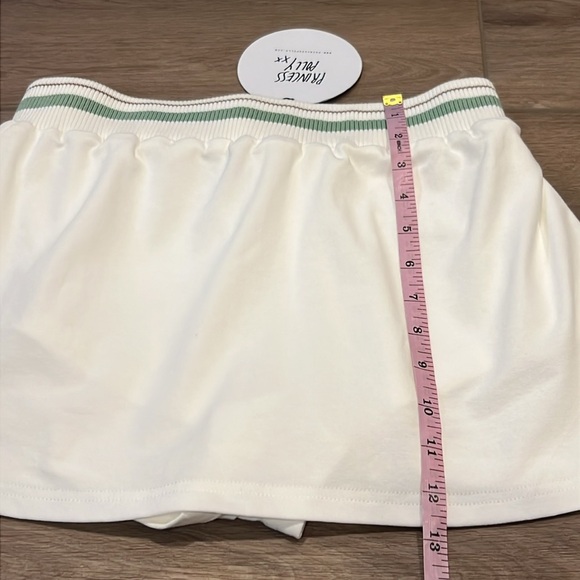NWT Princess Polly White Emberia Skort with Green Accent US Size 6 - Picture 8 of 13